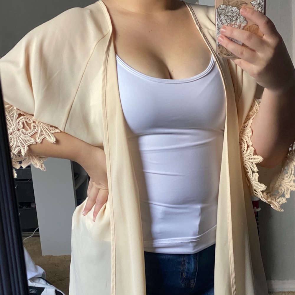 Light nude/peach kimono